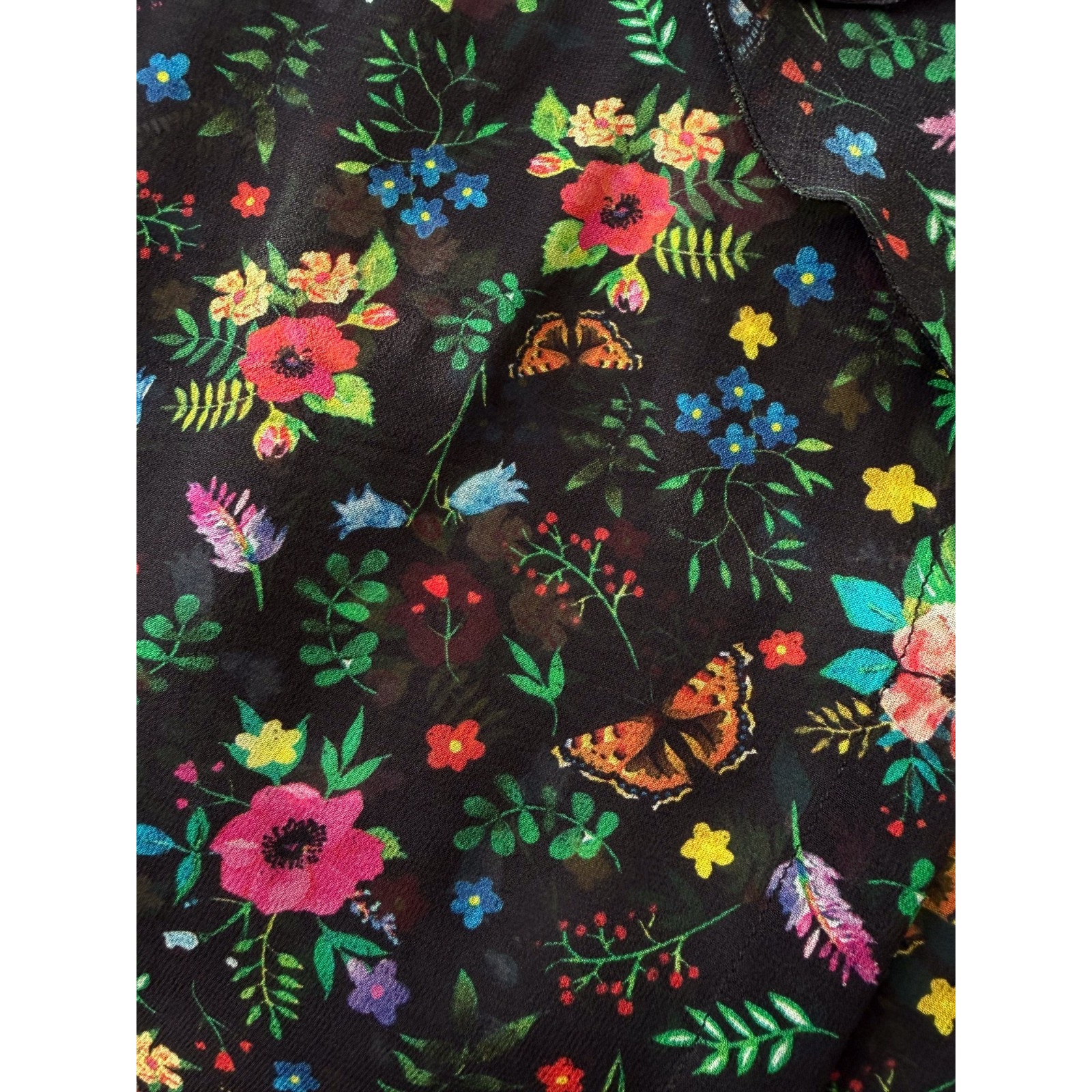 Donna Ida Blouse Whimsical Butterfly Floral 100% Silk Tie Neck Flutter Large — image 8 of 8